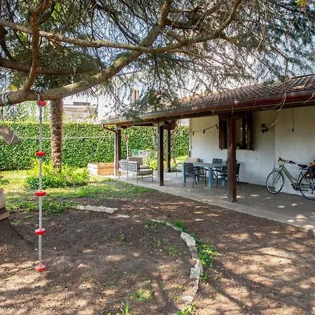 Casa Con Giardino