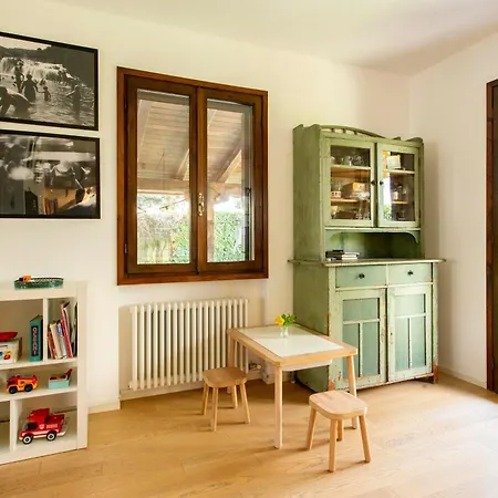 Casa Con Giardino Holiday home *