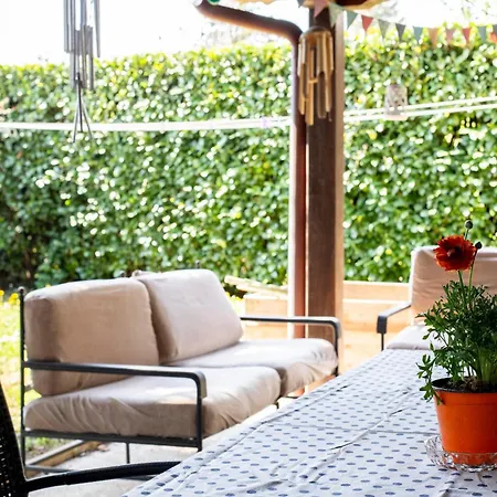 Holiday home Casa Con Giardino