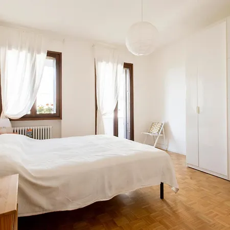Casa Con Giardino *